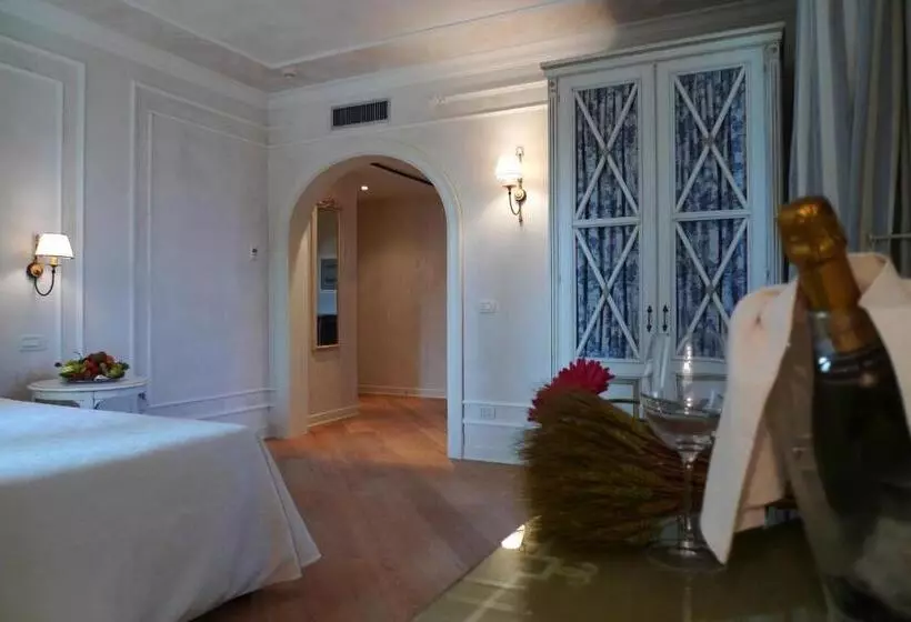 Perhehuone, Garda Hotel San Vigilio Golf
