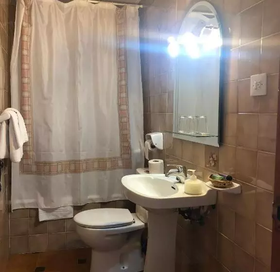 エコノミールーム, Hostal Rural Poqueira