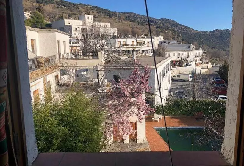 エコノミーシングルルーム, Hostal Rural Poqueira