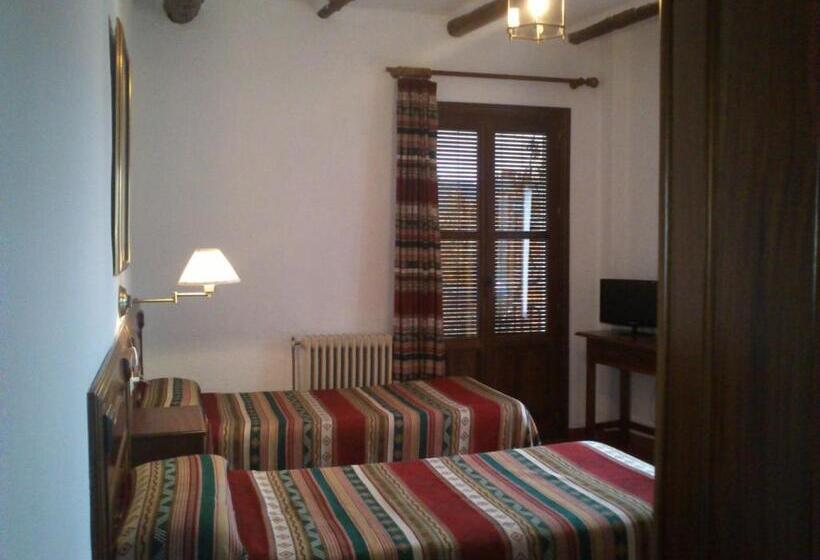 חדר סטנדרט, Hostal Rural Poqueira