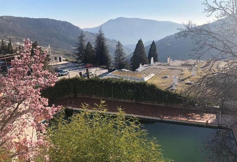 חדר אקונומי, Hostal Rural Poqueira