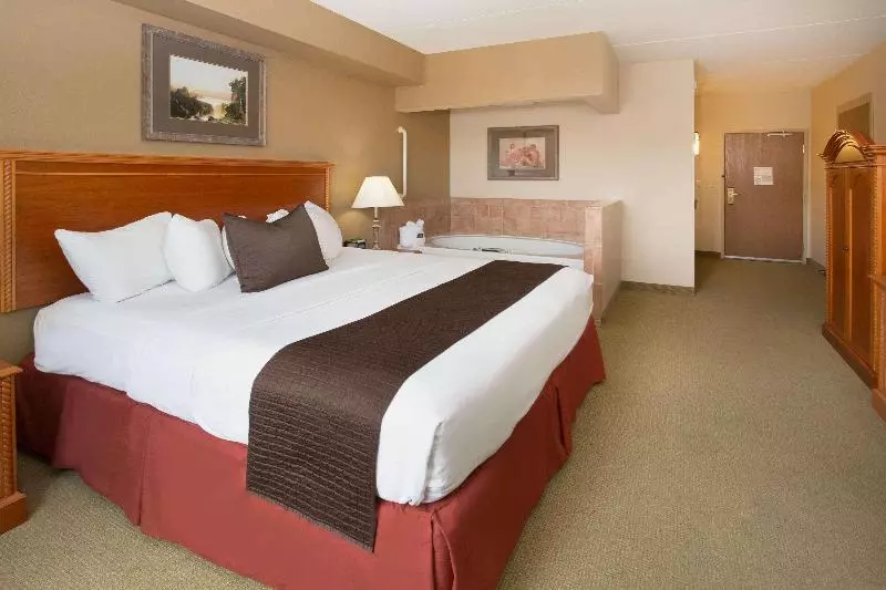 キングサイズベッドのスイートルーム, Americinn By Wyndham Laramie Near University Of Wyoming
