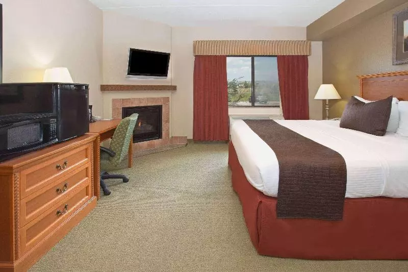 キングサイズベッドのデラックスルーム, Americinn By Wyndham Laramie Near University Of Wyoming