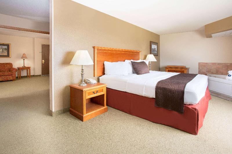 Люкс Повышенной Комфортности, Americinn By Wyndham Laramie Near University Of Wyoming