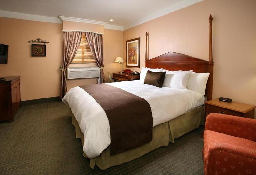 غرفة إدارية سرير كينج, Brand Plaza