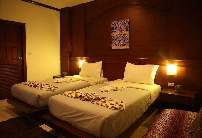 חדר סטנדרט, New Forest Patong