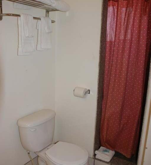 חדר סטנדרט, Hwy Express Inn And Suites