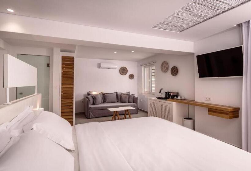 جناح ديلوكس, Kantouni Beach Boutique