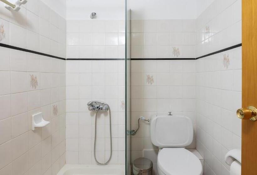 标准间带游泳池, Kardamili Beach