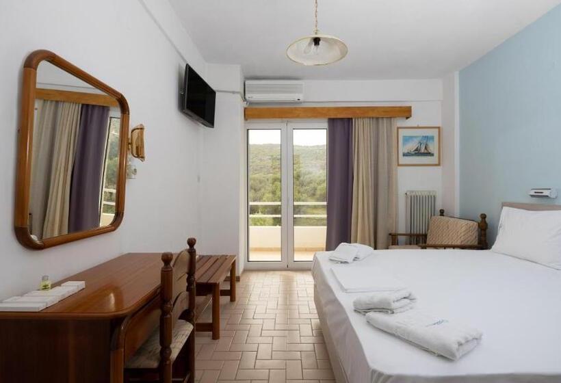 标准间带游泳池, Kardamili Beach