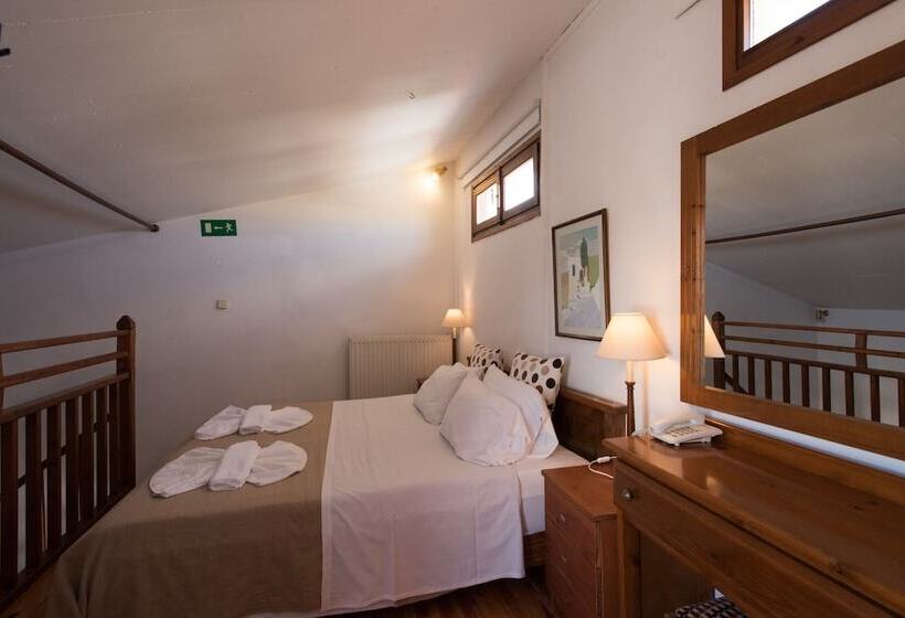 豪华工作室, Proimos Maisonnettes