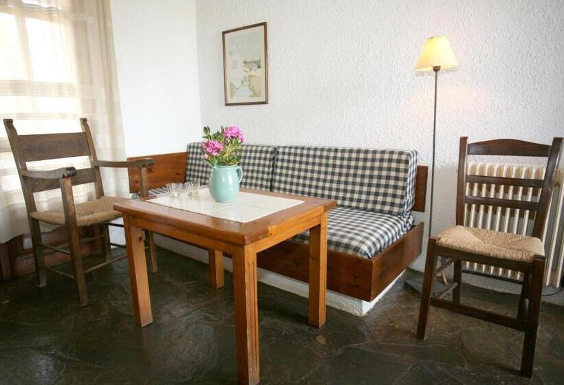 带1个卧室带花园景观的公寓, Proimos Maisonnettes