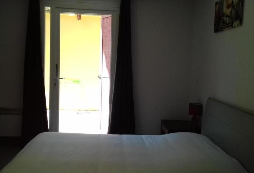 스탠다드 스튜디오 (테라스구비), Resid Artel Cadarache Iter