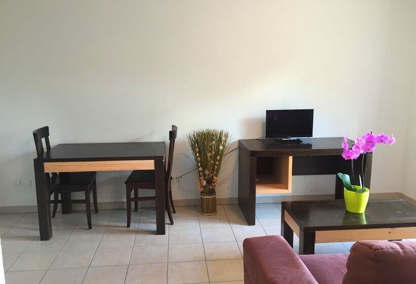 침실 1개 발코니 아파트, Resid Artel Cadarache Iter