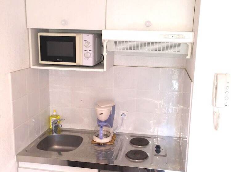 带1个卧室的带阳台的公寓, Resid Artel Cadarache  Iter