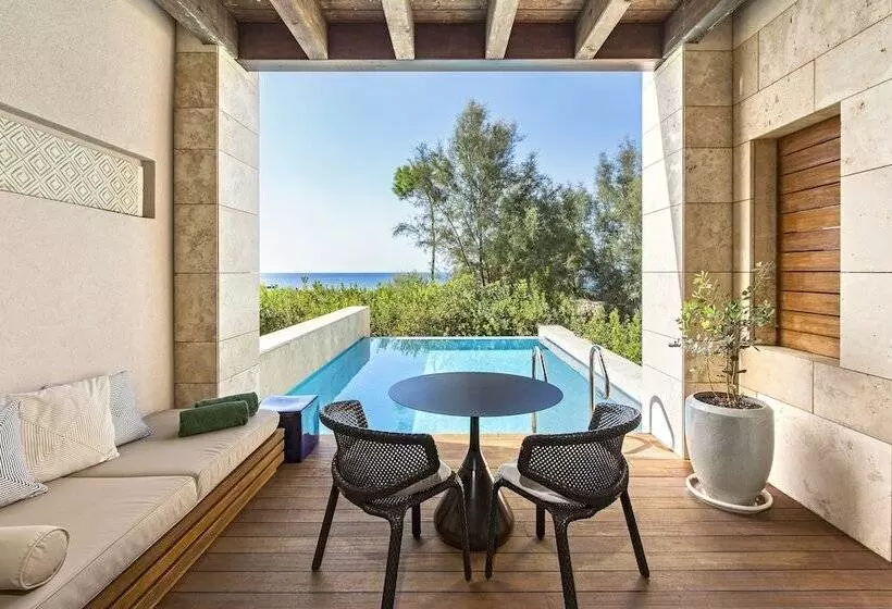 オーシャンビューのプレミアムルーム。, The Romanos, A Luxury Collection Resort, Costa Navarino
