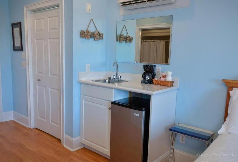 身障者適用キングサイズベッドルーム, The Sunset Inn