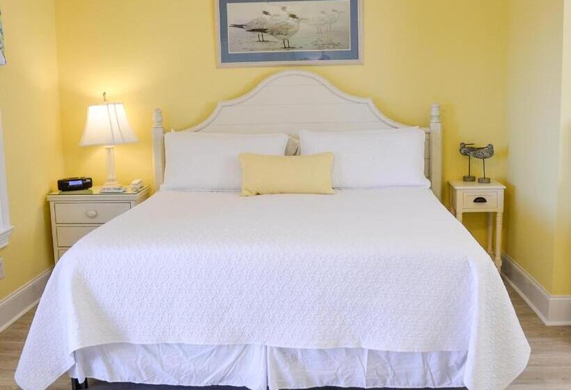 キングサイズベッドのスタンダードルーム, The Sunset Inn