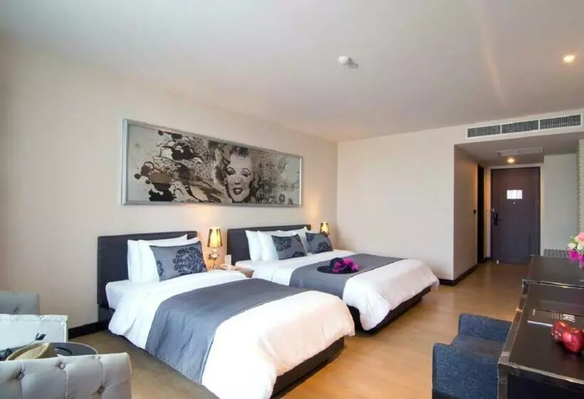 シティビューのスーペリアルーム, Way Hotel Pattaya