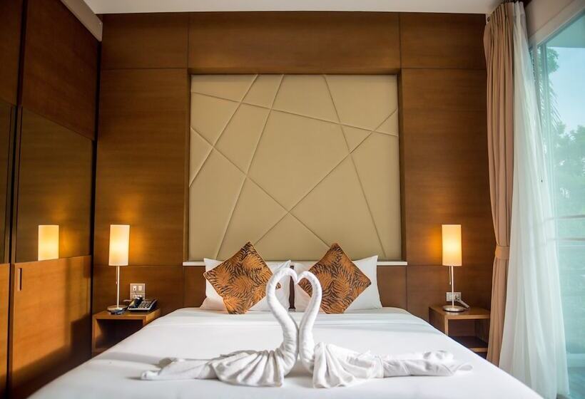 Suite, Tai Pan Resort And Condominium