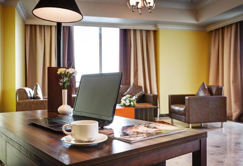 سوئیت پرزیدنت, Abidos Hotel Apartment Dubai Land