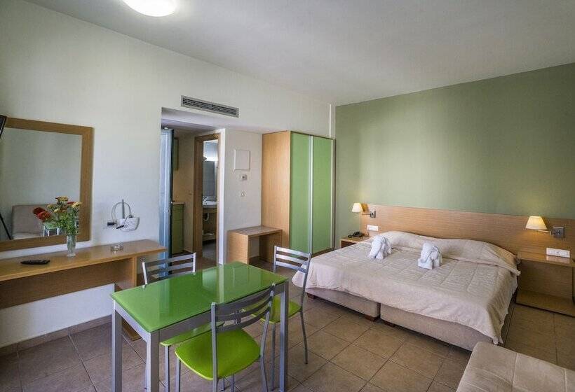 Студио Стандарт Вид на Сад, Athina Beach Hotel