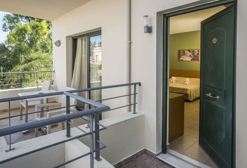 Студио Стандарт Вид на Сад, Athina Beach Hotel