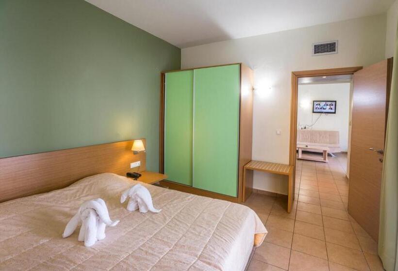 Апартаменты 1 Спальня, Athina Beach Hotel