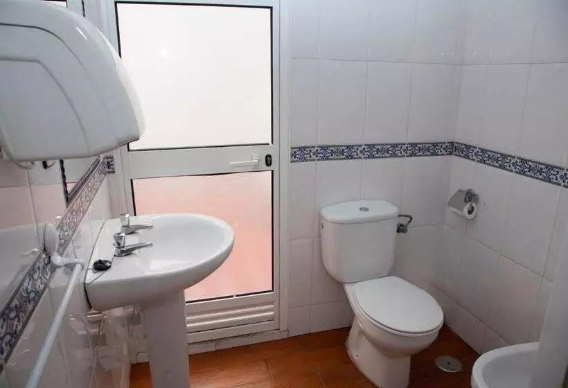 バスルーム共有のシングルスタンダード, Hostal Paris