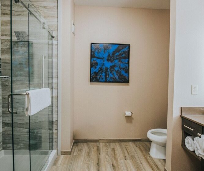 복층 룸 퀸 침대, Bear River Casino Resort