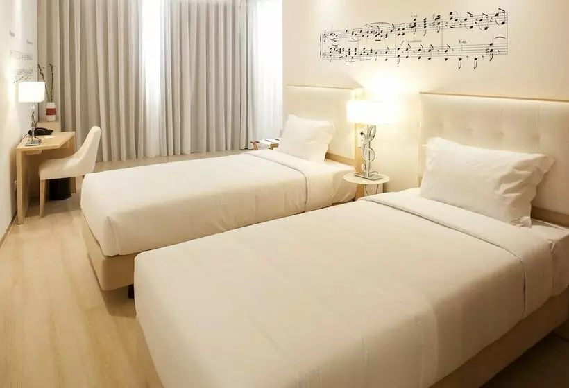 اتاق استاندارد, Da Musica