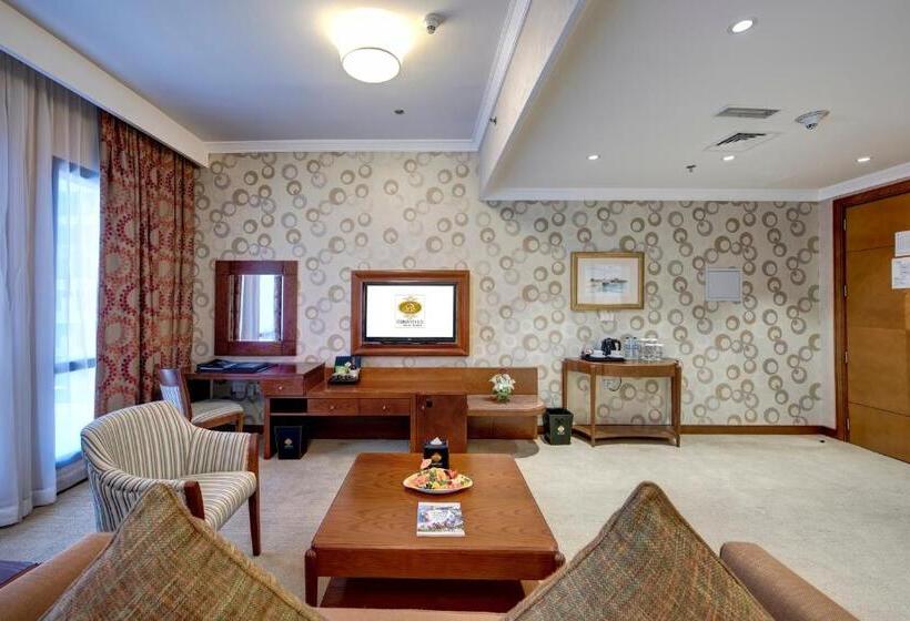 اتاق اجرایی, Donatello