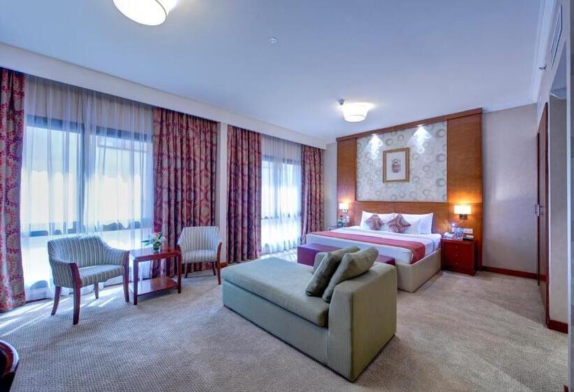 سوییت اجرایی, Donatello