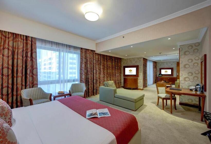 اتاق اجرایی, Donatello