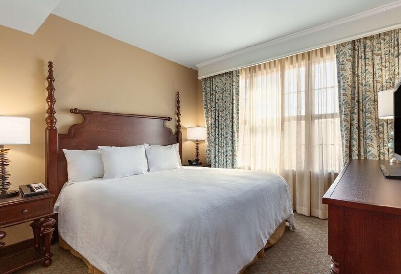 프리미엄 스위트, Embassy Suites By Hilton Savannah Historic District