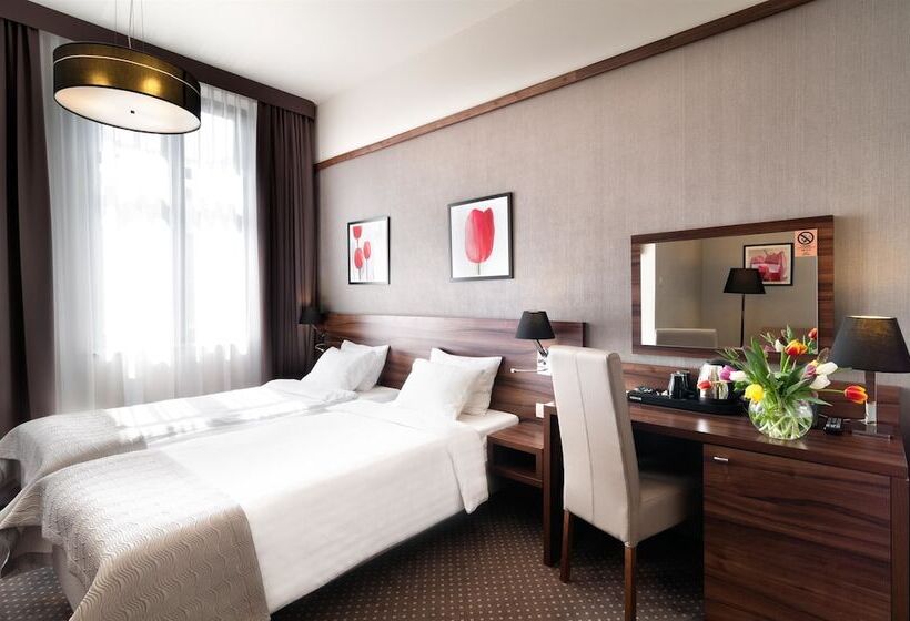 اتاق لوکس, Golden Tulip Krakow City Center