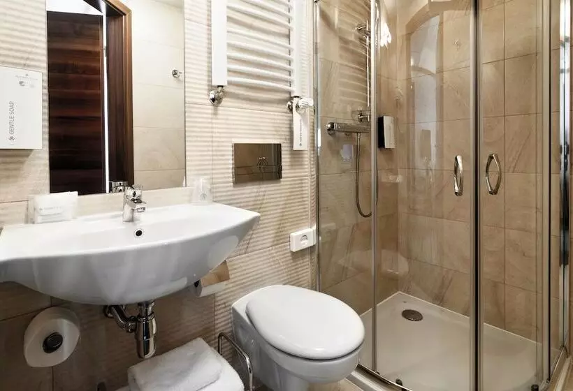 デラックスルーム, Golden Tulip Krakow City Center