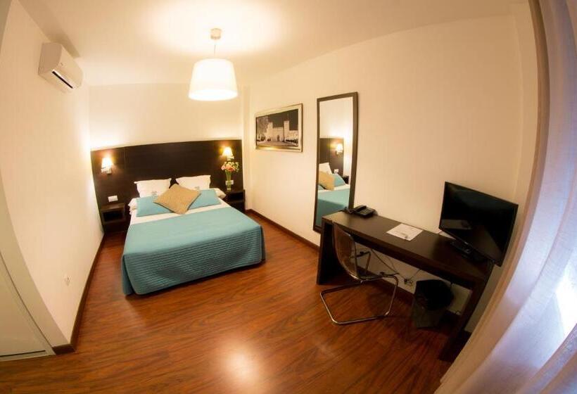 חדר סופריור, Mare