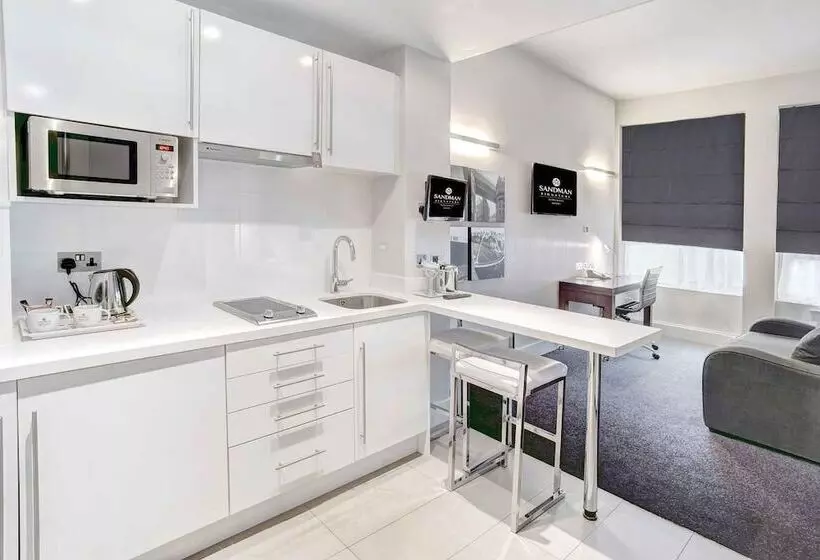 Deluxe-huone, Sandman Signature Newcastle
