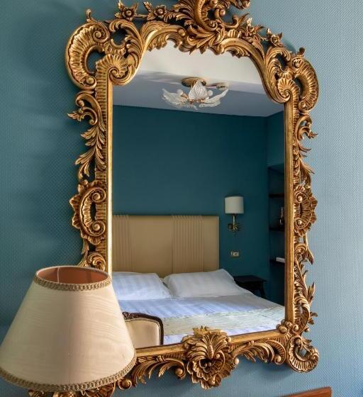 חדר סטנדרט, Scalinata Di Spagna