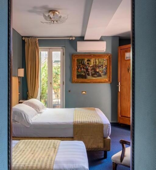 חדר סופריור עם טרסה, Scalinata Di Spagna