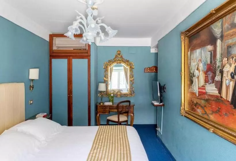 3 Bedroom Suite, Scalinata Di Spagna