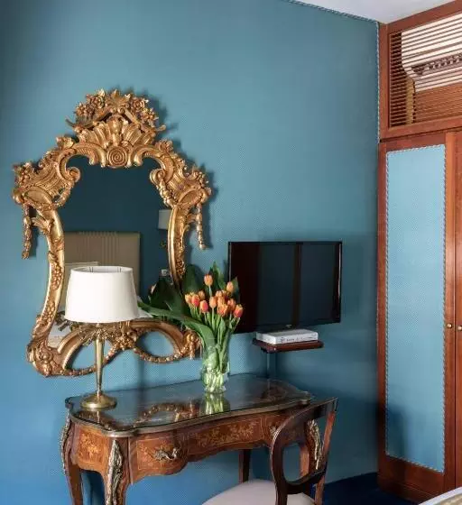 3 Bedroom Suite, Scalinata Di Spagna