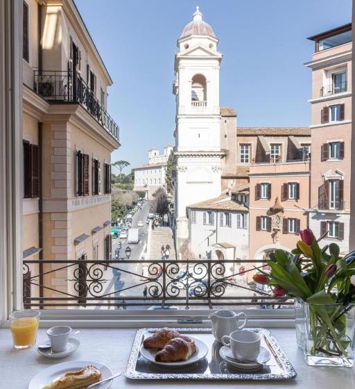 חדר סופריור עם נוף, Scalinata Di Spagna