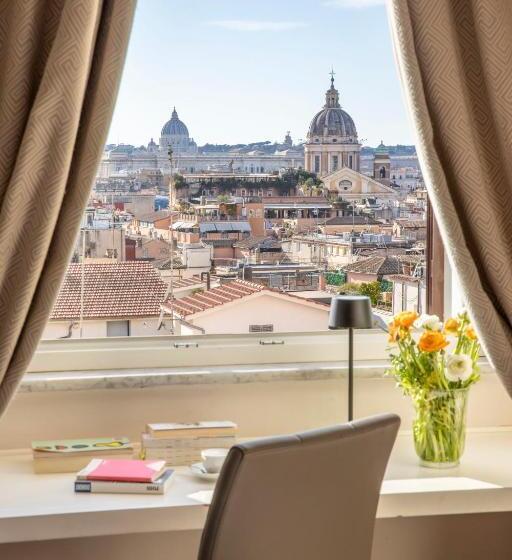 חדר סופריור עם נוף, Scalinata Di Spagna