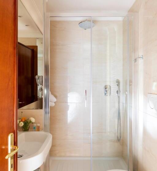 חדר דלוקס עם מרפסת טרסה, Scalinata Di Spagna