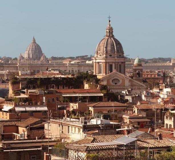 חדר דלוקס עם מרפסת טרסה, Scalinata Di Spagna