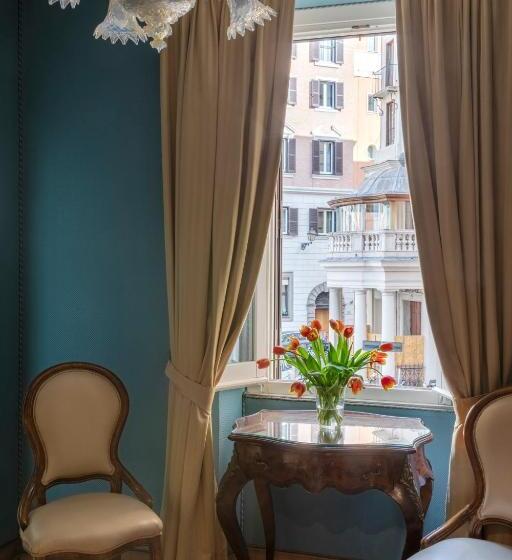 סוויטת ג'וניור, Scalinata Di Spagna