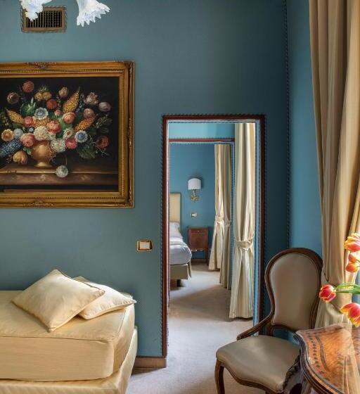 סוויטת ג'וניור, Scalinata Di Spagna