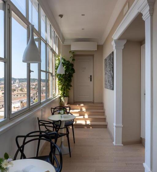 חדר סופריור עם נוף, Scalinata Di Spagna